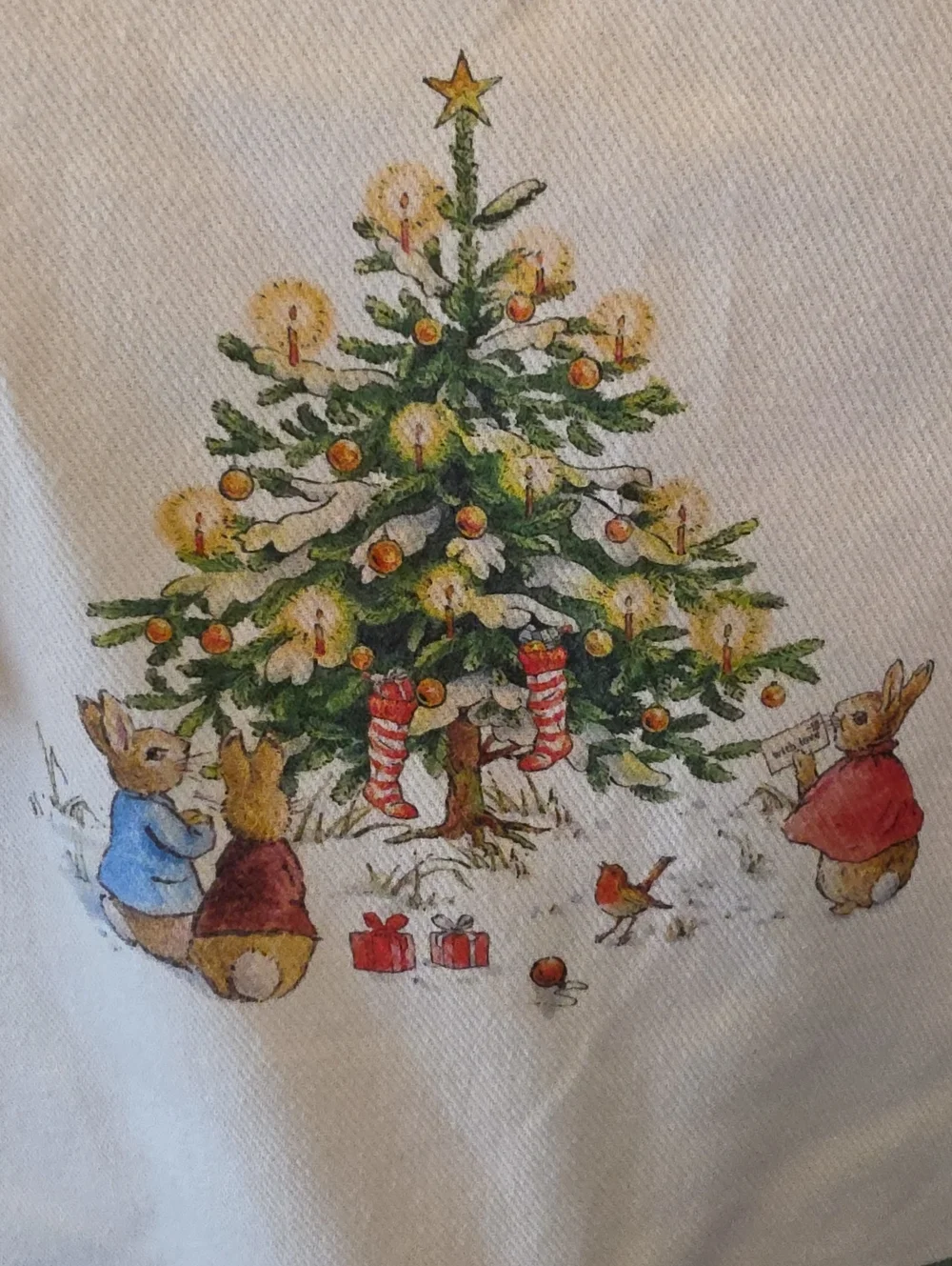 Williams Sonoma Peter Rabbit Holiday Apron NWT Hard To Find